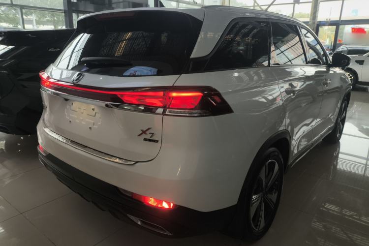 Used Changan X7 PLUS 2024 1.5T Automatic Prestige 7-Seater