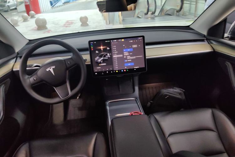 Used Tesla Model Y 2022 Rear-Wheel-Drive Version