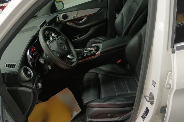 Used Mercedes-Benz GLC 2019 GLC 200 L 4MATIC
