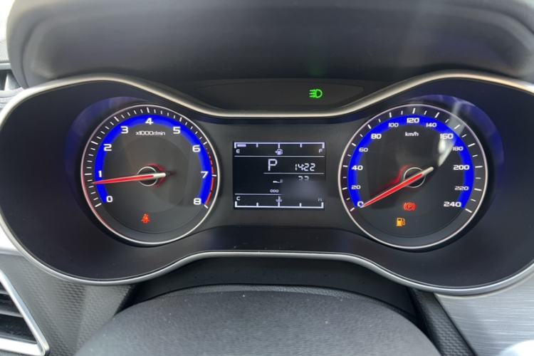 Used Geely Auto Vision 2019 Upgraded Model 1.5L CVT Prestige Version China VI Standard