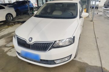 Used Skoda Rapid 2015 1.6L Automatic Smart Selection Model