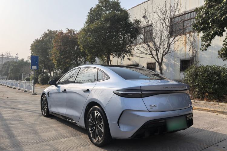 Used BYD Seal 2022 550 km Standard Range Rear-Wheel Drive Prestige Version