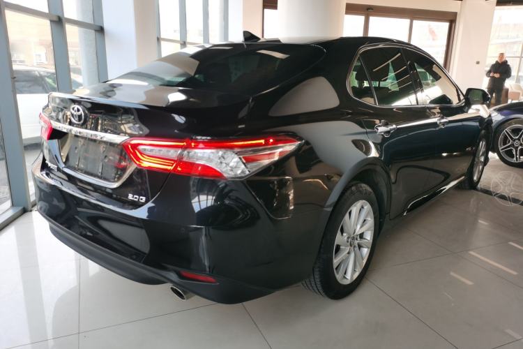 Used Toyota Camry 2021 2.0G Luxury Edition