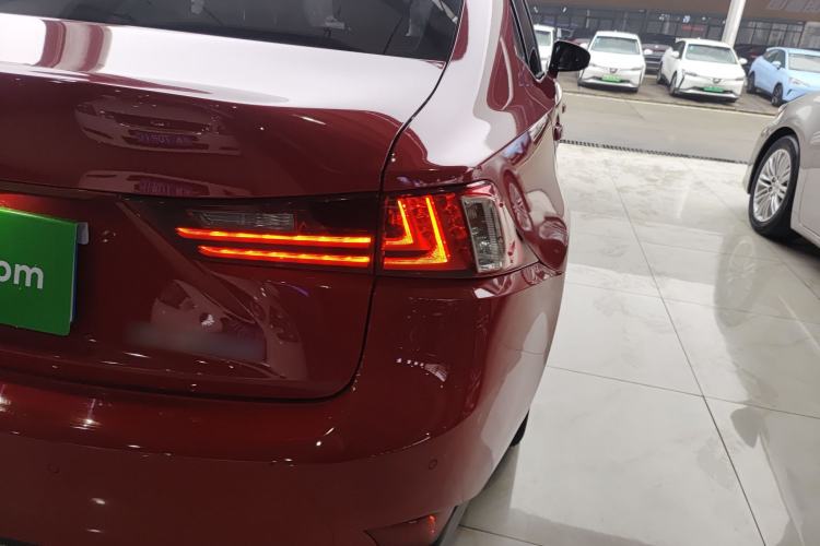 Used Lexus IS 2015 200t F SPORT