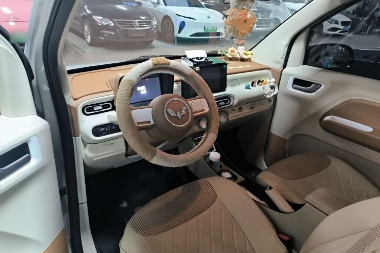 Used Wuling Hongguang MINIEV 2024 3rd Generation 215km Advanced Version