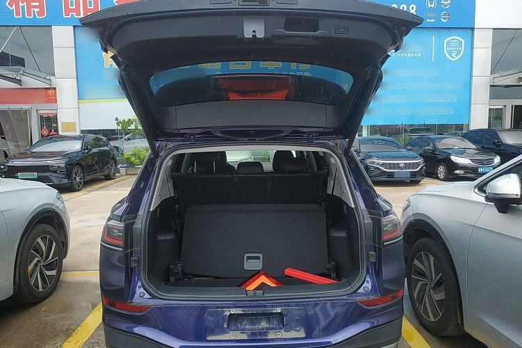 Used Volkswagen ID.6 X 2022 ZhiXiang Pure Long-Range Edition
