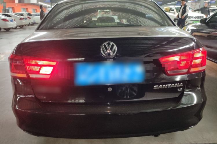 Used Volkswagen Santana 2015 1.6L Automatic Comfort Edition
