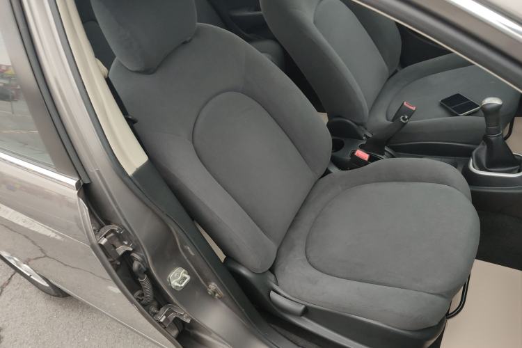 Used Nissan Sylphy 2012 Classic 1.6XE Manual Comfort Edition