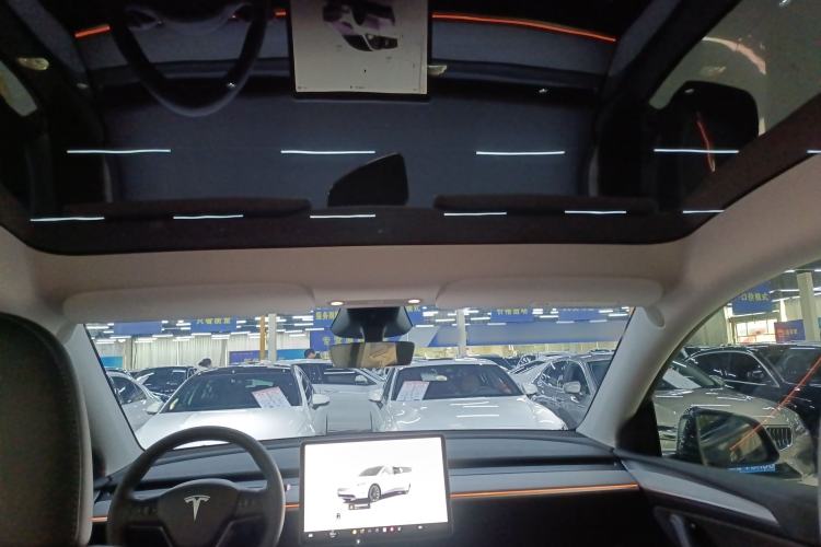 Used Tesla Model Y 2024 Long-Range All-Wheel-Drive Version