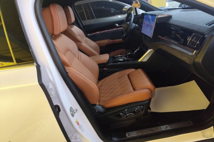 Used BYD Tang New Energy 2023 DM-i Champion Edition 112KM Prestige Model