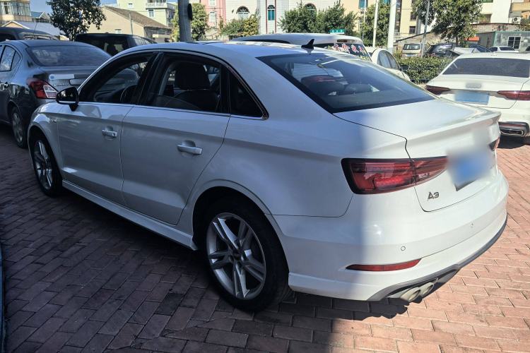 Used Audi A3 2019 Limousine 35 TFSI Fashion Edition China VI Emission Standard
