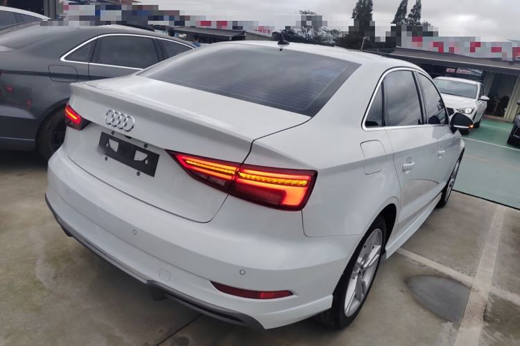 Used Audi A3 2019 Limousine 35 TFSI Fashion Edition China V standard
