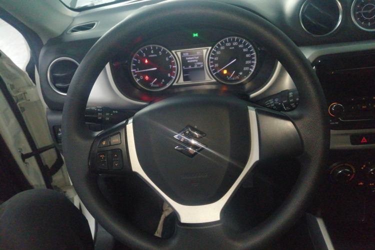 Used Suzuki Vitara 2016 1.6L Manual Two-Wheel Drive Entry-Level Trim