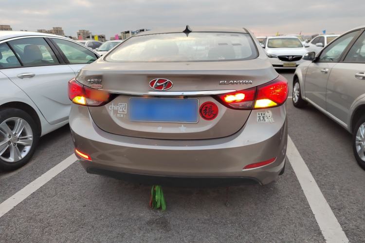 Used Hyundai Elantra 2016 1.6L Manual Prestige Edition
