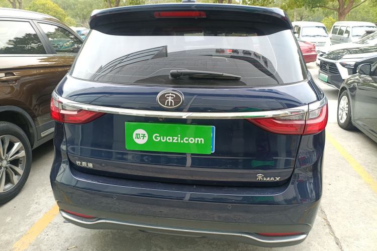 Used BYD Song MAX 2017 1.5T Automatic Smart Connect Luxury 7-Seater
