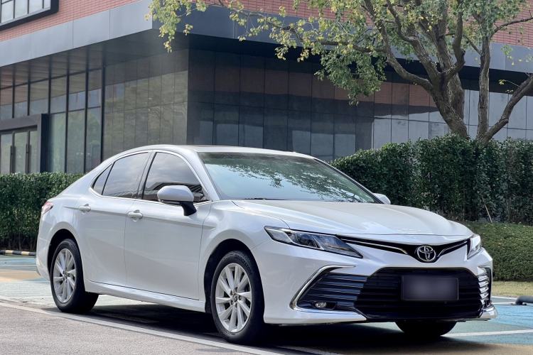 Used Toyota Camry 2022 2.0GVP Premier Edition
