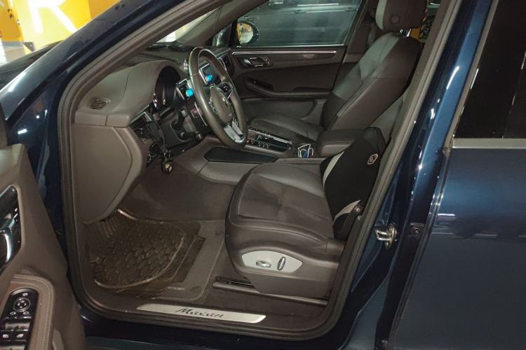 Used Porsche Macan 2016 Macan 2.0T
