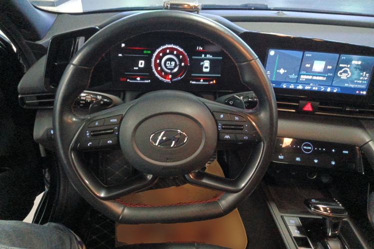 Used Hyundai Elantra 2021 240TGDi DCT LUX Prestige Edition