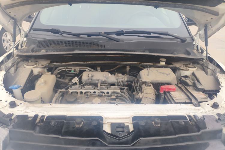 Used Land X7 2015 2.0T Panoramic Prestige Edition
