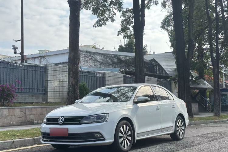 Used Volkswagen Sagitar 2017 180TSI Automatic Luxury Edition