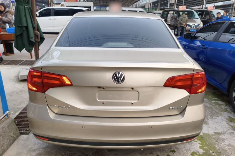 Used Volkswagen Bora 2017 1.6L Automatic Fashion Model
