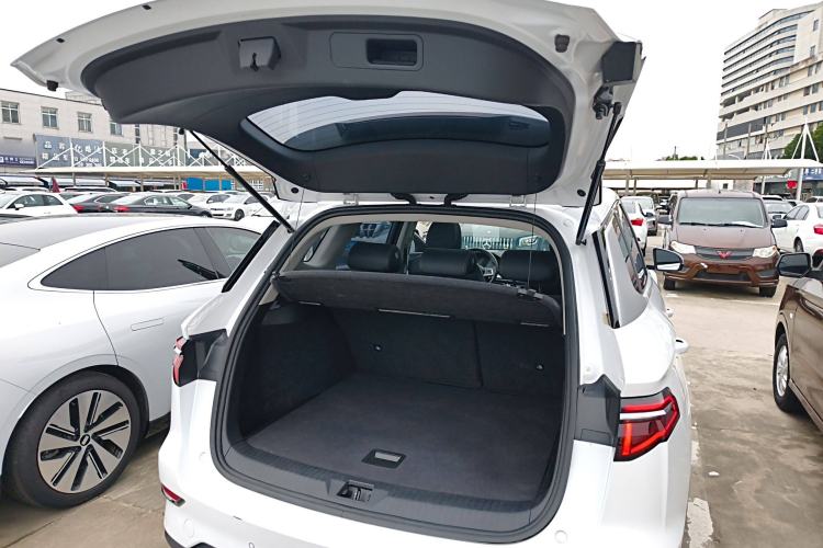 Used BYD Song Pro New Energy 2019 EV High-Power Luxury Model
