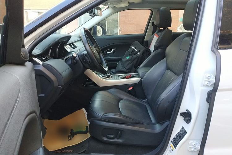 Used Land Rover Range Rover Evoque 2018 200PS PURE New Fashion Edition
