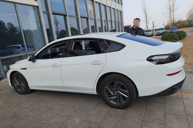 Used Volkswagen Lamando 2024 Lingdu L 200TSI DSG Trendy & Spicy Edition