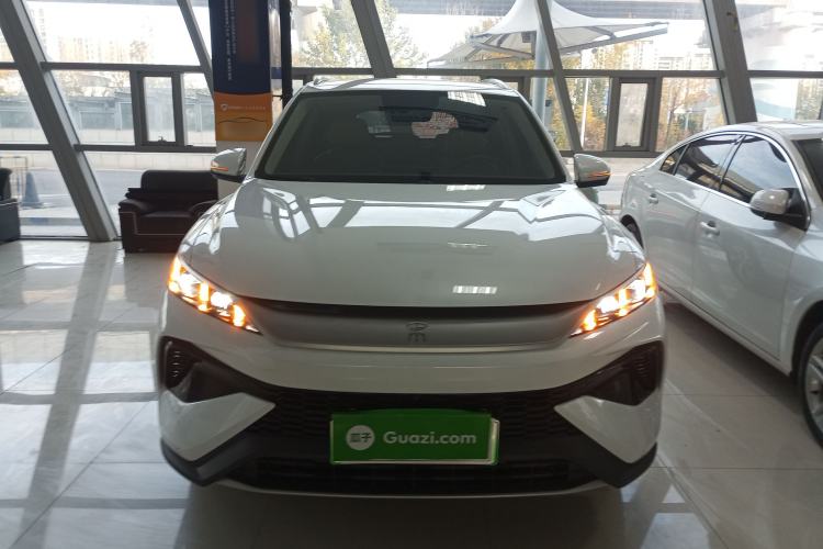 Used BYD Song Pro New Energy 2024 HONOR Edition DM-i 71KM Navigation Model
