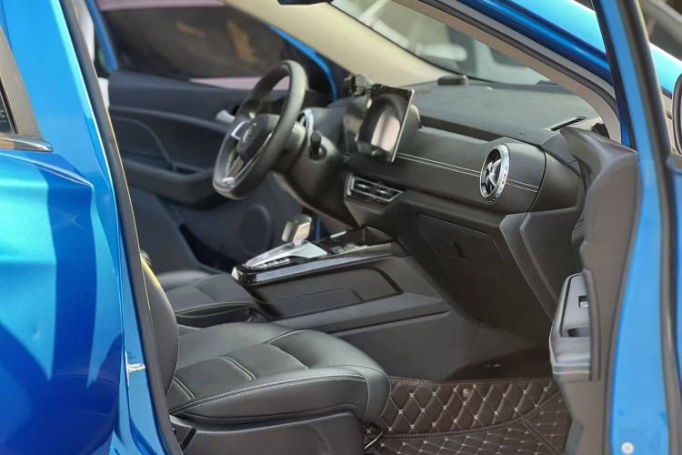 Used BYD Yuan New Energy 2019 EV535 Smart Connect Trendsetting Model
