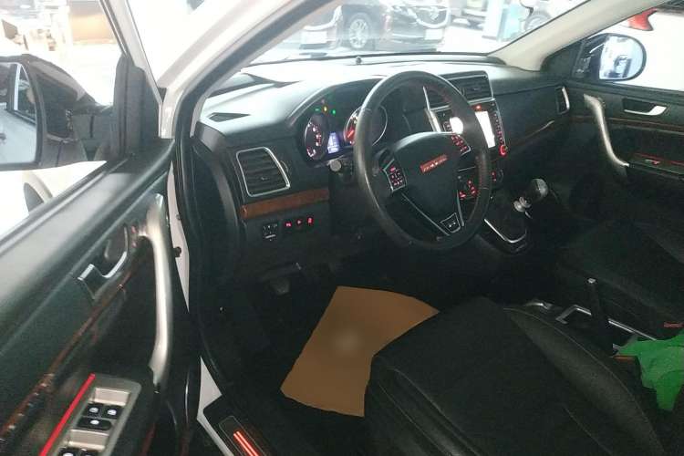 Used Haval H6 2014 Sport Version 1.5T Manual Two-Wheel Drive Elite Edition
