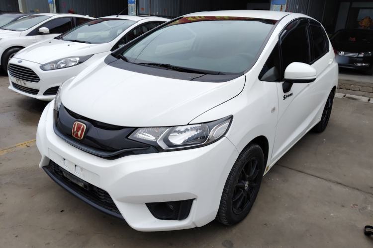 Used Honda Fit 2016 1.5L LX Manual Comfort Model