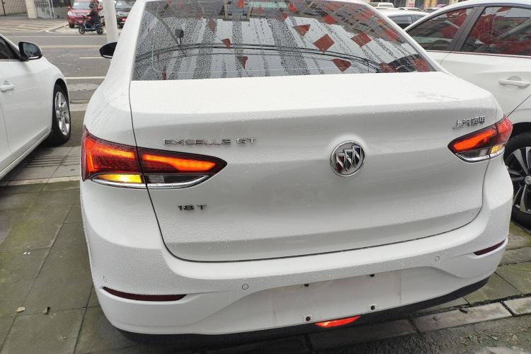 Used Buick GT 2019 18T Automatic Connected Elite Model China VI Standard
