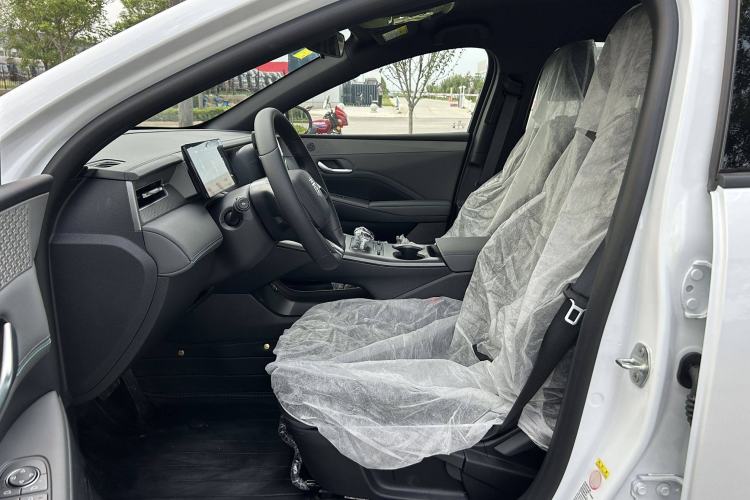 Used BYD Qin PLUS 2025 DM-i Smart Drive 55KM Leading Model
