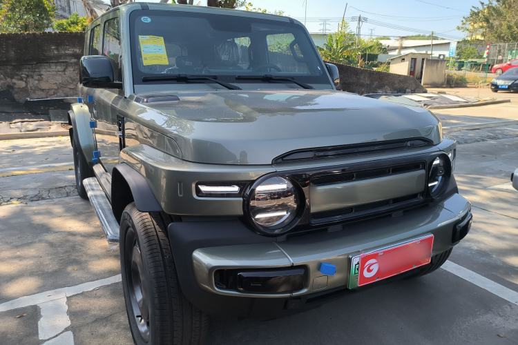 Used  V23 2025 401 Two-Wheel Drive Advanced Edition
