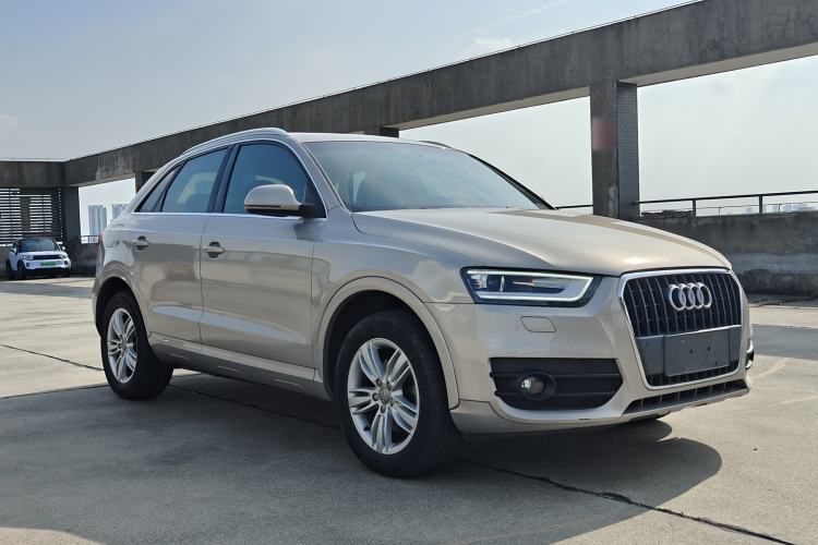 Used Audi Q3 2015 35 TFSI Comfort Model

