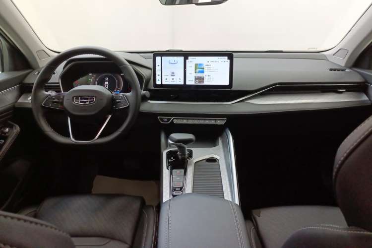 Used Geely Auto Preface 2023 2.0TD Luxury Version
