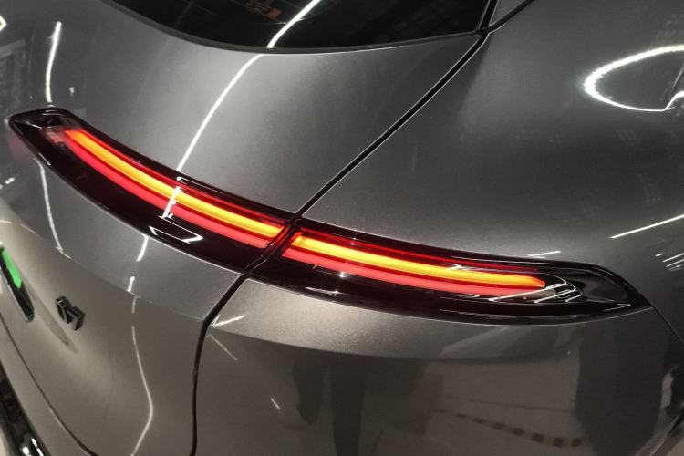 Used  07 2024 Max Extended-Range Edition