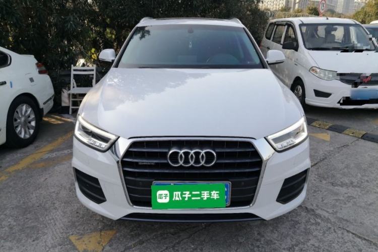 Used Audi Q3 2016 40 TFSI quattro all-wheel drive style model
