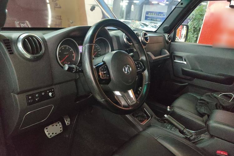 Used Beijing Auto BJ40 2016 40L 2.3T Automatic All-Wheel Drive Premium Edition
