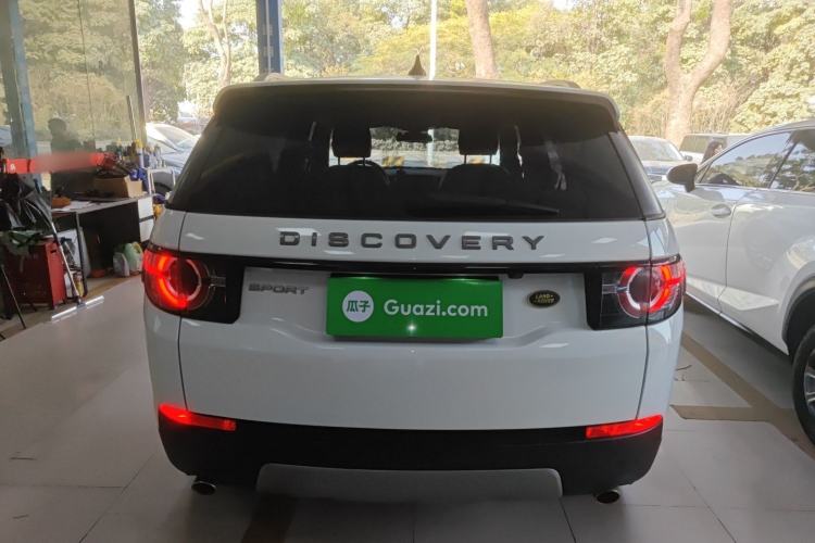 Used Land Rover Discovery Sport 2019 240 PS SE Version China VI Standard