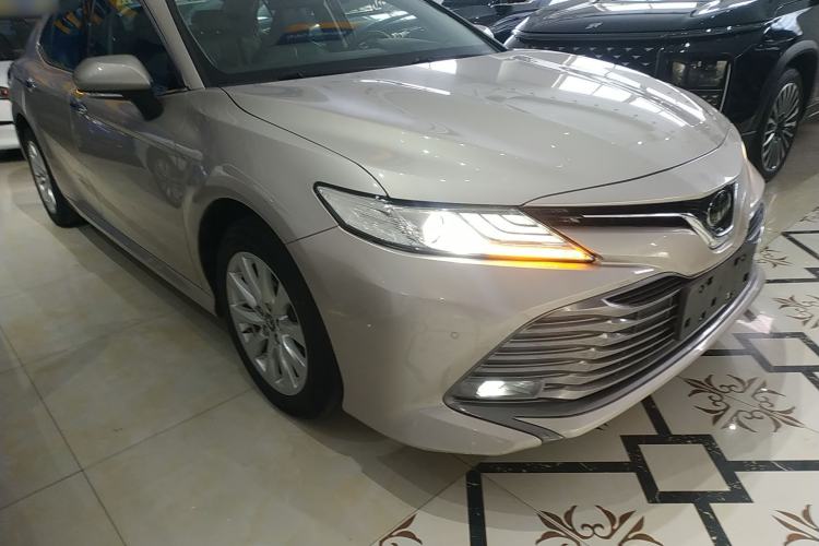Used Toyota Camry 2019 2.0G Luxury Edition China VI Standard