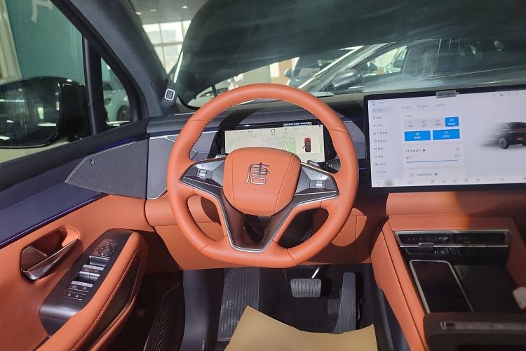 Used BYD Tang L 2025 EV 600KM All-Wheel-Drive LiDAR Flagship Model
