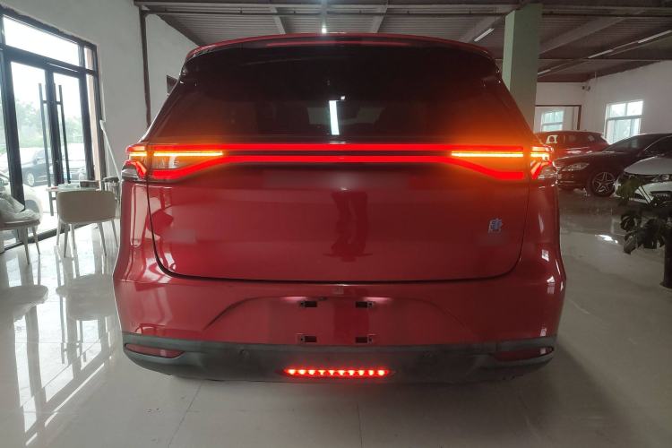 Used BYD Tang New Energy 2018 DM 2.0T All-Wheel Drive Smart Connect Genesis Edition 7 Seats China V Emission Standard