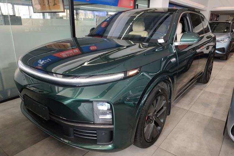 Used Li Auto L7 2023 Pro Model
