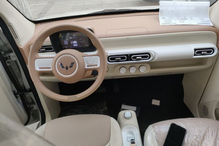 Used Wuling Hongguang MINIEV 2024 3rd Generation 215km Youth Edition
