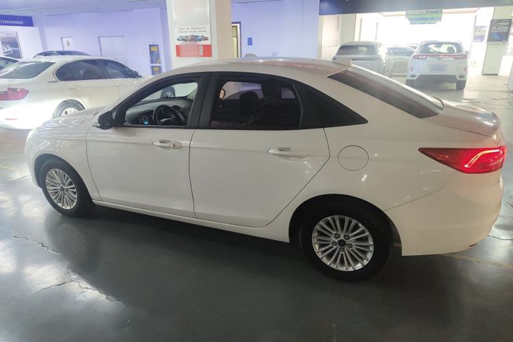 Used Ford Escort 2015 1.5L Automatic Comfort Model
