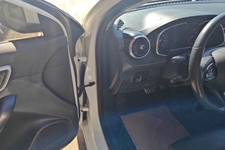 Used MG 6 2017 20T Automatic Luxury Smart Connect Version China V Standard