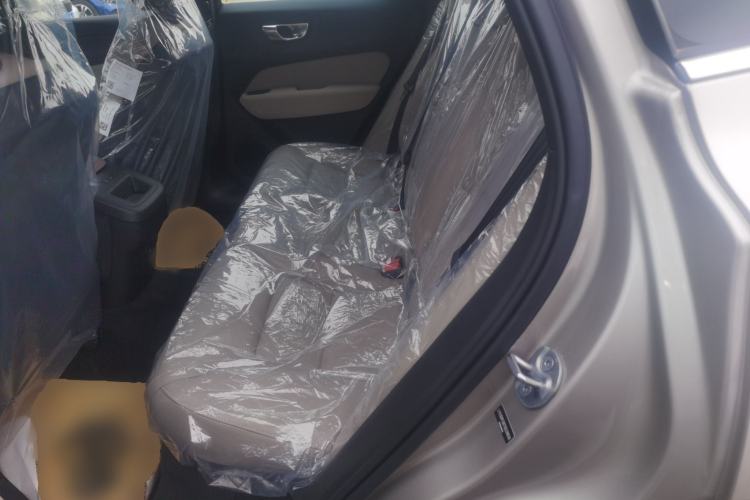 Used Volvo XC60 2026 B5 4x4 Smart Luxury Edition