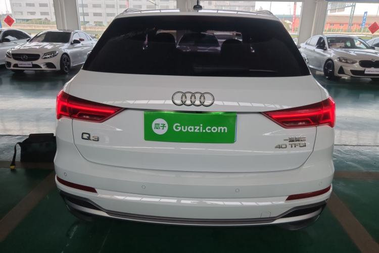 Used Audi Q3 2019 40 TFSI Fashion Dynamic Model